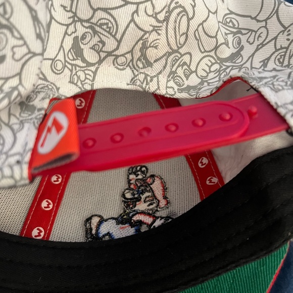 Super Mario baseball cap lol - Picture 4 of 6